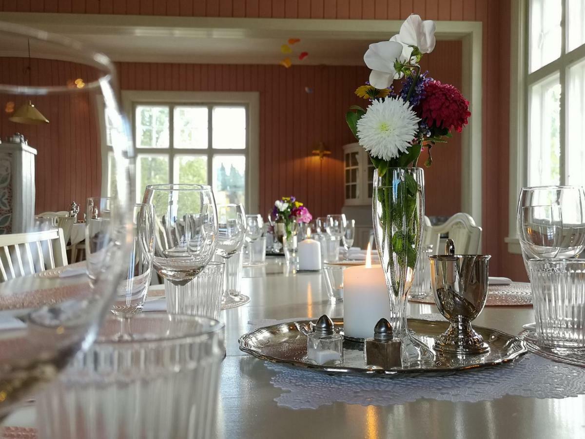Haugtun Gardspensjonat Og Leiligheter Nordre Land ภายนอก รูปภาพ