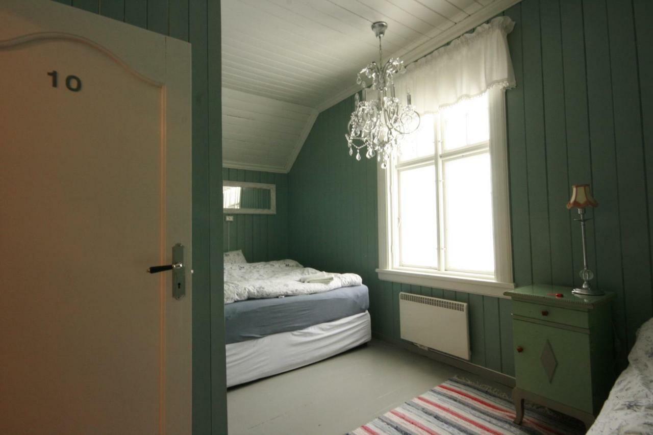 Haugtun Gardspensjonat Og Leiligheter Nordre Land ภายนอก รูปภาพ