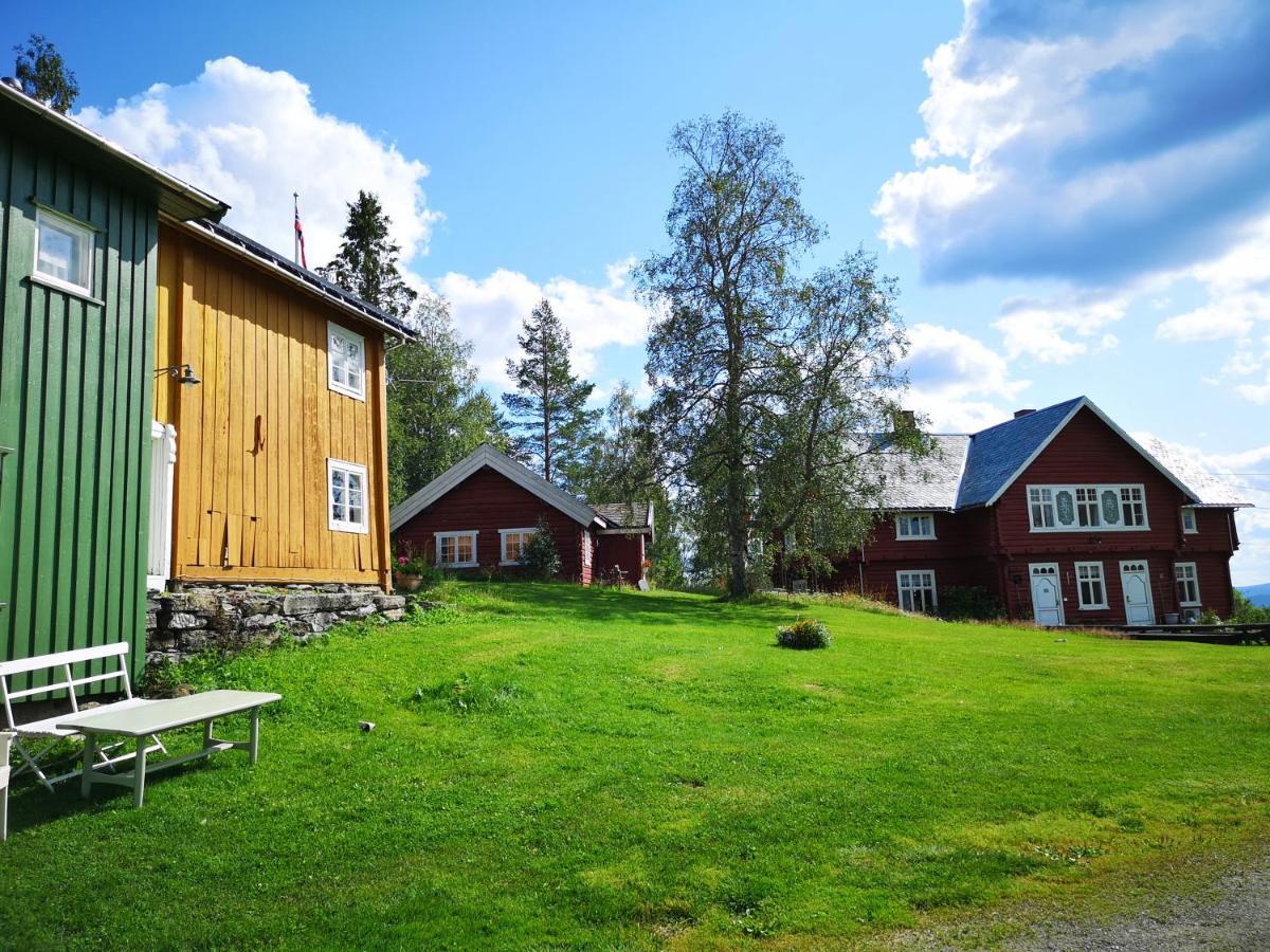 Haugtun Gardspensjonat Og Leiligheter Nordre Land ภายนอก รูปภาพ