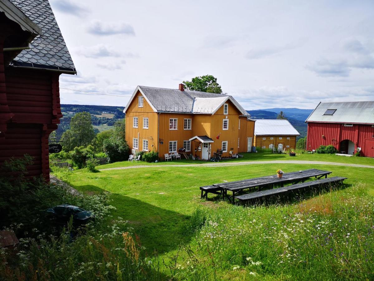 Haugtun Gardspensjonat Og Leiligheter Nordre Land ภายนอก รูปภาพ